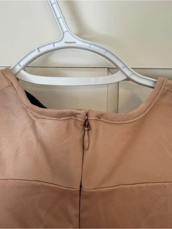 Reiss Elsa Blush Wide Leg Jumpsuit Belted V-Neck Long Sleeve Size 6 25270 - Picture 12 of 16